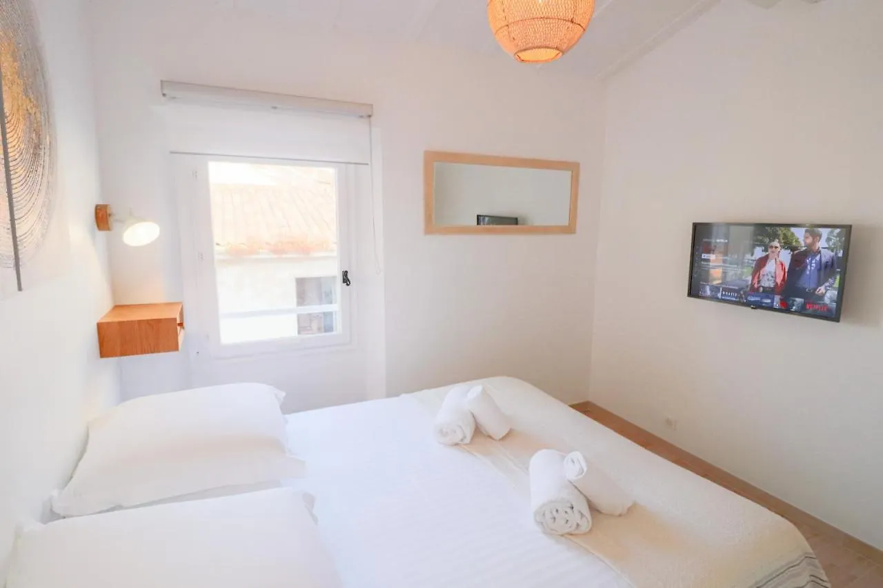 Vauban Rare Renovated Luxury Loft In Old Antibes 300 M From Beach Apartment