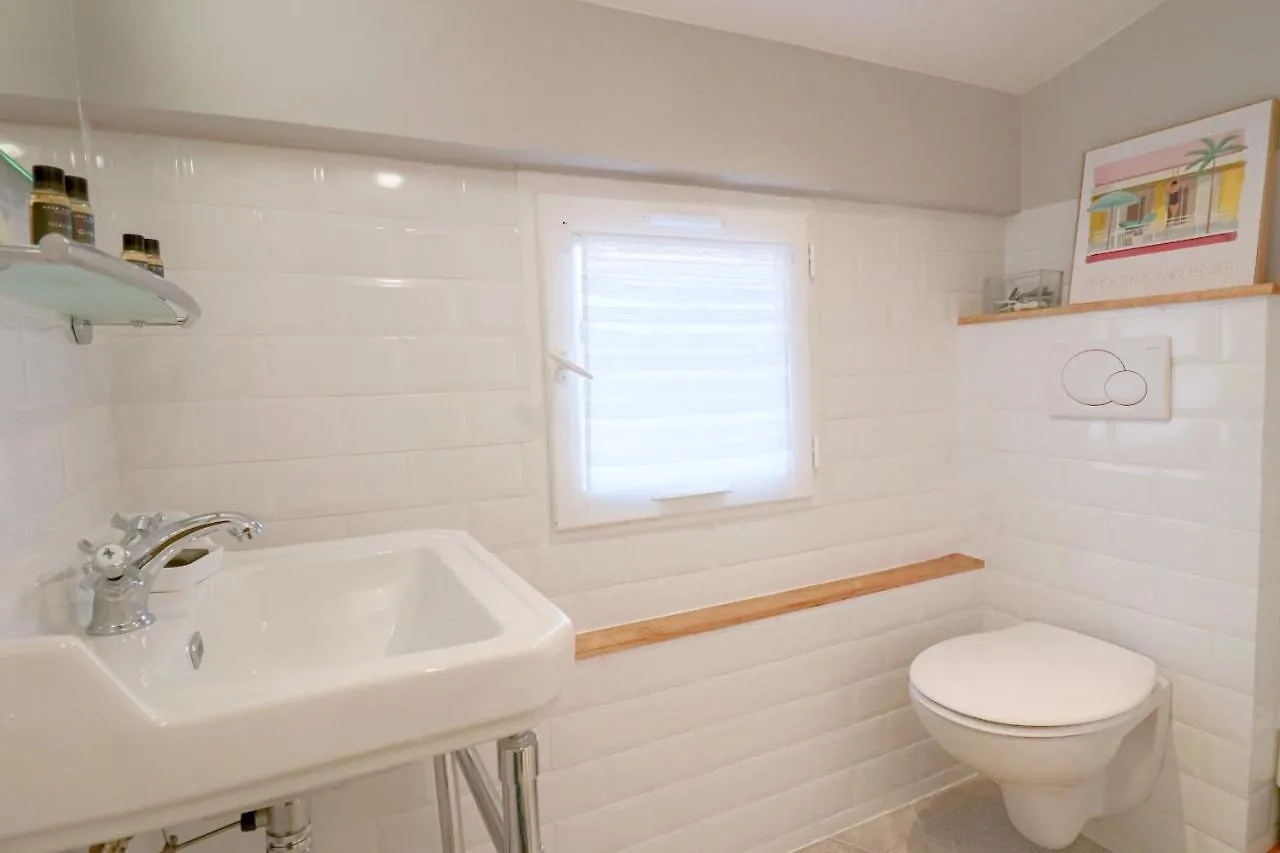 Vauban Rare Renovated Luxury Loft In Old Antibes 300 M From Beach France