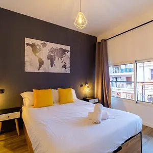Appartement Vivez ! Logez A 6 Au Centre-ville, Antibes